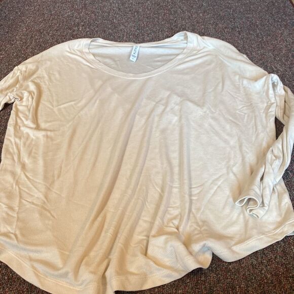 Athleta ribbed long sleeve L - Picture 4 of 6